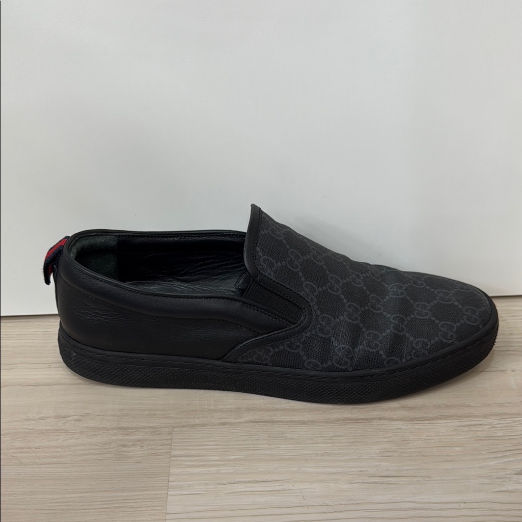 Gucci Black Loafers Sleek Slip-Ons